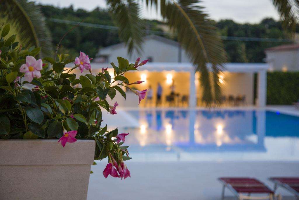 Hotel Giardino Suites And Spa - נומאנה מתקנים תמונה