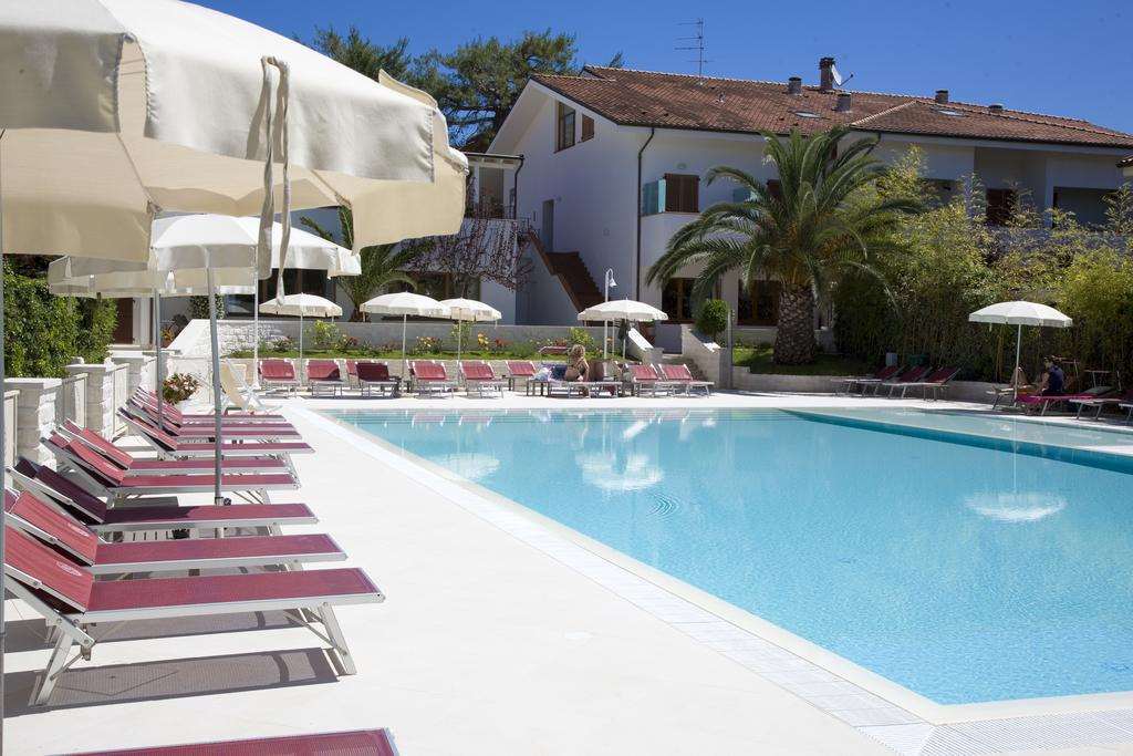 Hotel Giardino Suites And Spa - נומאנה מתקנים תמונה